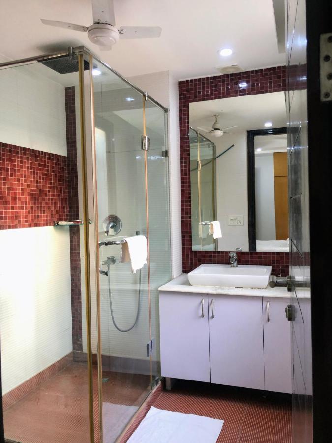 לינה וארוחת בוקר ניו דלהי Avatar Living @Safdarjung Enclave מראה חיצוני תמונה