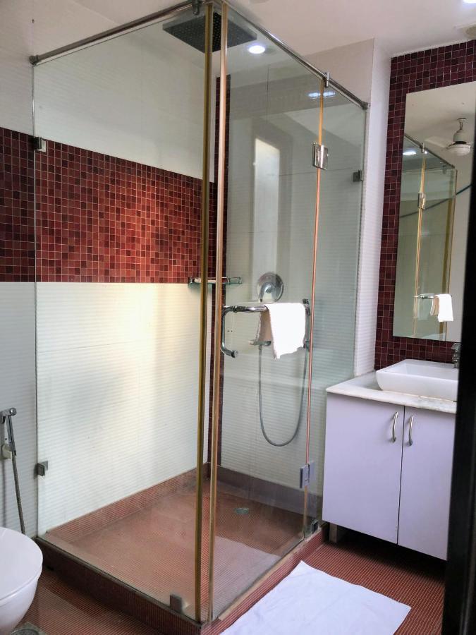 לינה וארוחת בוקר ניו דלהי Avatar Living @Safdarjung Enclave מראה חיצוני תמונה