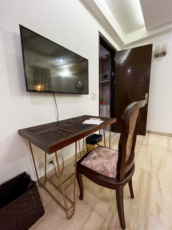 לינה וארוחת בוקר ניו דלהי Avatar Living @Safdarjung Enclave מראה חיצוני תמונה
